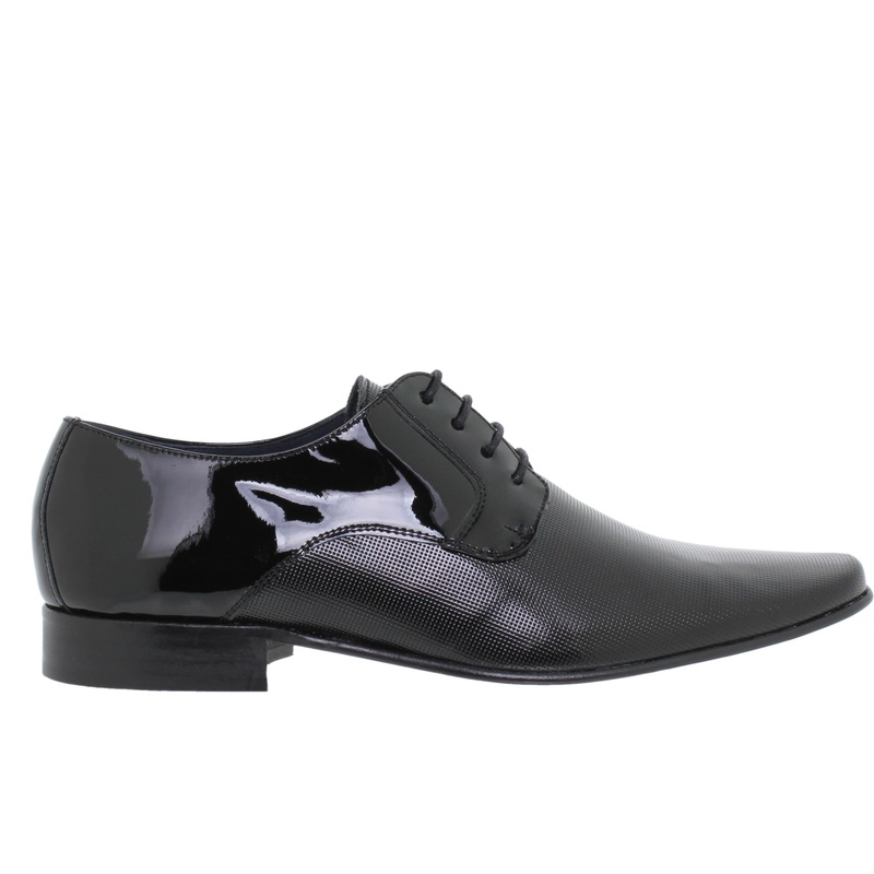 9396/30 · ZAPATO CABALLERO CHAROL