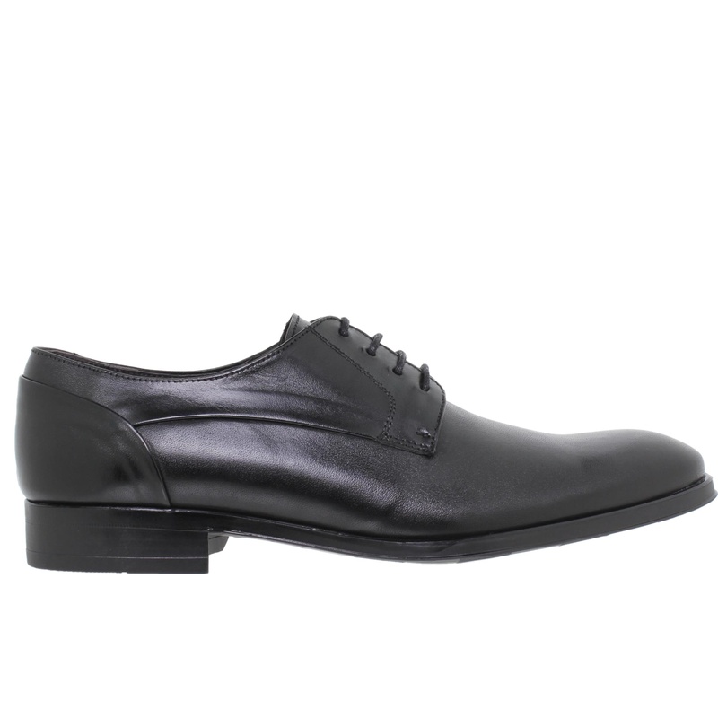 9972/30 · ZAPATO CABALLERO PIEL