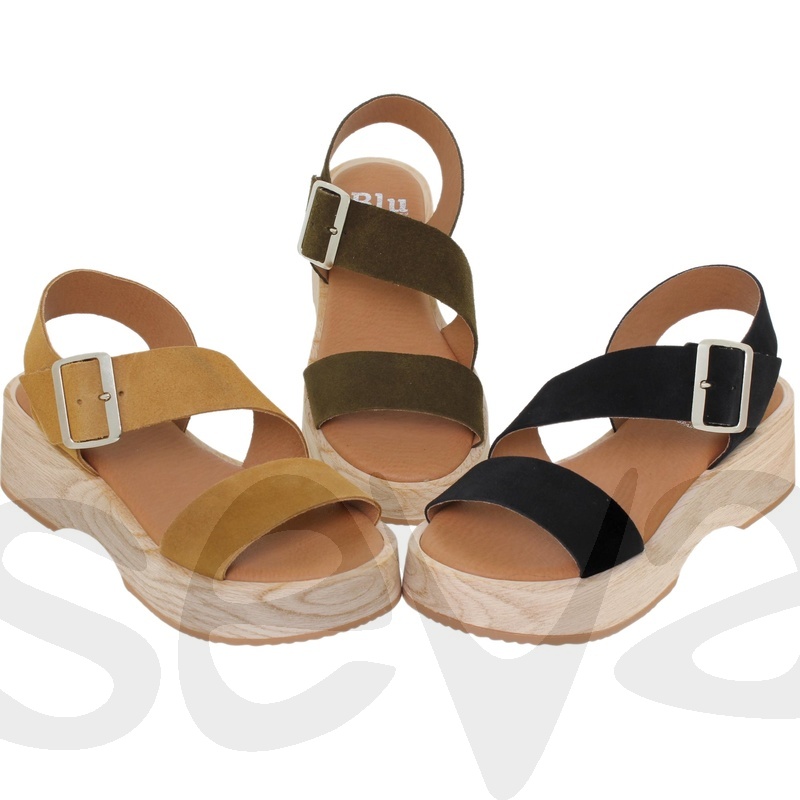 Sandalias cuña madera