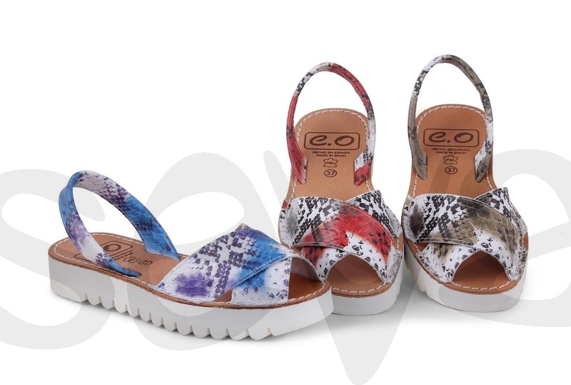 AVARCA MENORQUINA 4393 · SANDAL WOMAN LEATHER