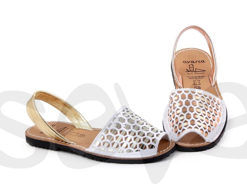 AVARCA MENORQUINA 367AV · SANDAL WOMAN LEATHER